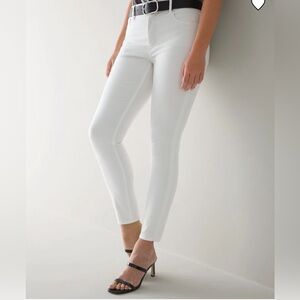 White House Black Market High-Rise Sculpt Skinny Jeans in White